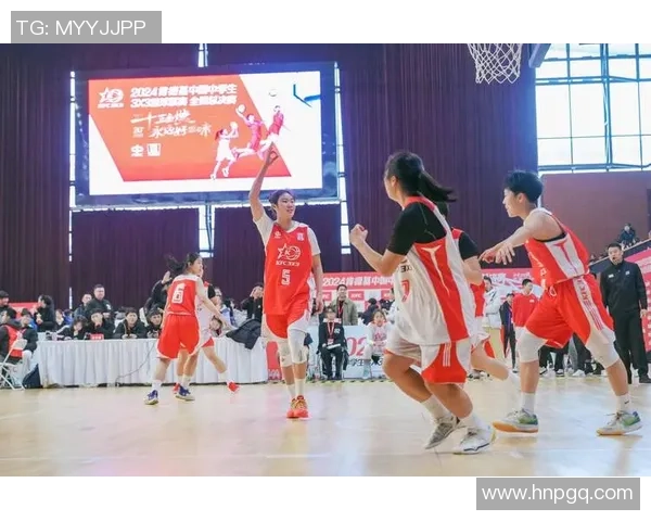 赛后分析:广州篮球队与南京篮球队的团队协作表现及其影响因素探讨 赛后分析:广州篮球队与南京篮球队的团队协作表现及其影响因素探讨