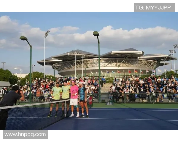 赛后分析:上海网球队与成都网球队的实力对决及战术探讨 赛后分析:上海网球队与成都网球队的实力对决及战术探讨