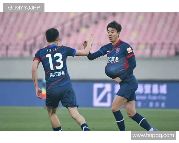 赛后分析：武汉足球队与重庆足球队心理素质的较量与启示