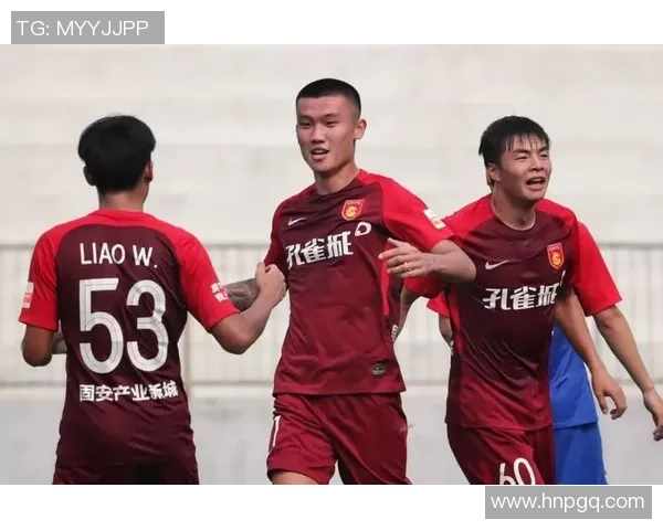 重庆足球队强势领跑杯赛积分榜积54分展现冠军潜力