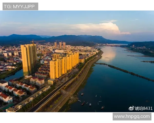 重庆足球队在杯赛中的辉煌征程与历史突破全景回顾 重庆足球队在杯赛中的辉煌征程与历史突破全景回顾