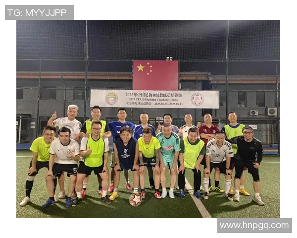 重庆足球队荣登足球意识排行榜首位引发热议与关注