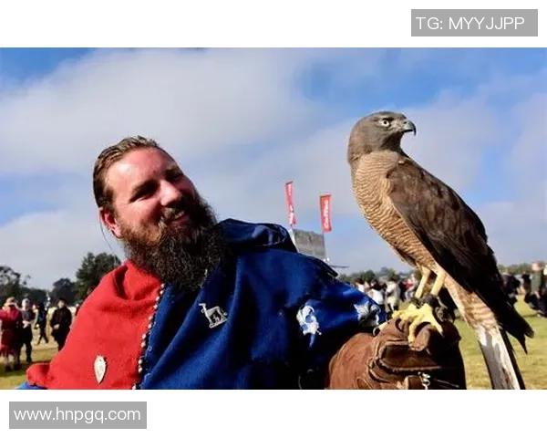 足球明星携手呼吁各国停止战争共创和平未来 足球明星携手呼吁各国停止战争共创和平未来